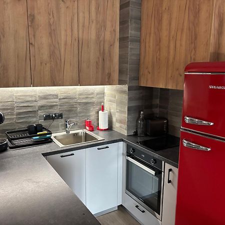 New York: A Spacious Modern Apartment With Parking Sofia Ngoại thất bức ảnh