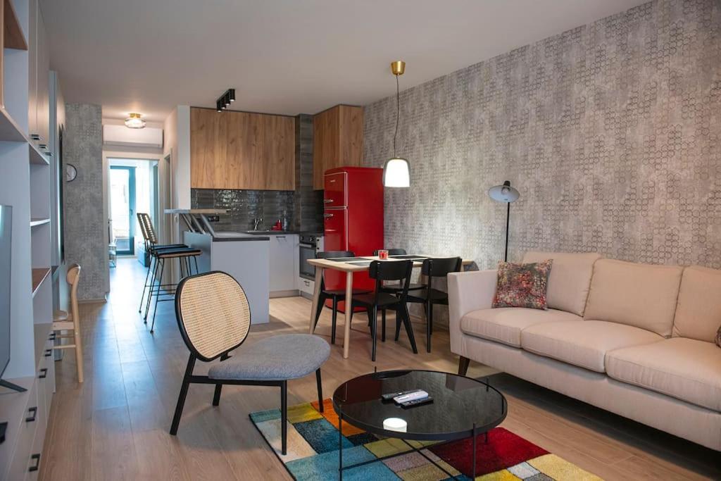 New York: A Spacious Modern Apartment With Parking Sofia Ngoại thất bức ảnh
