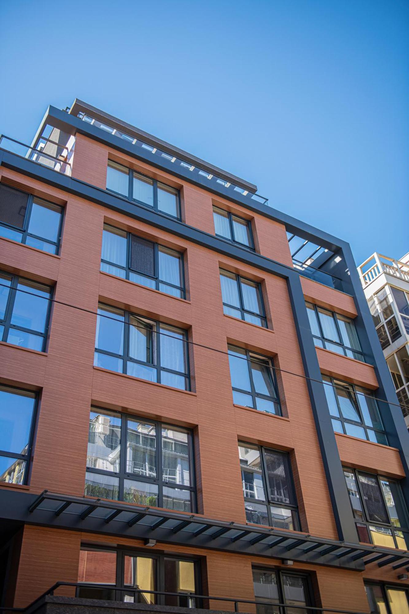 New York: A Spacious Modern Apartment With Parking Sofia Ngoại thất bức ảnh
